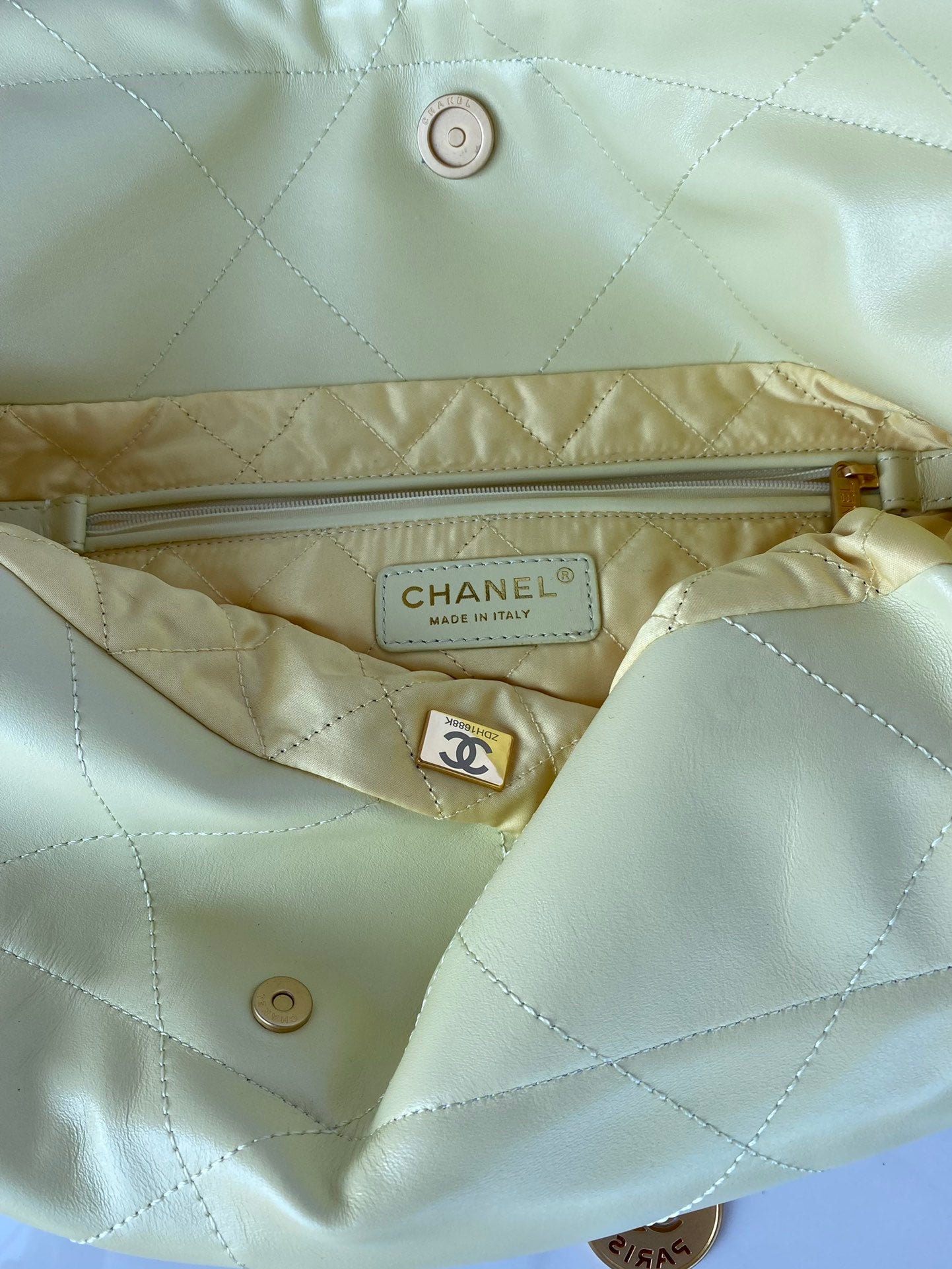 CHANEL BAG 35